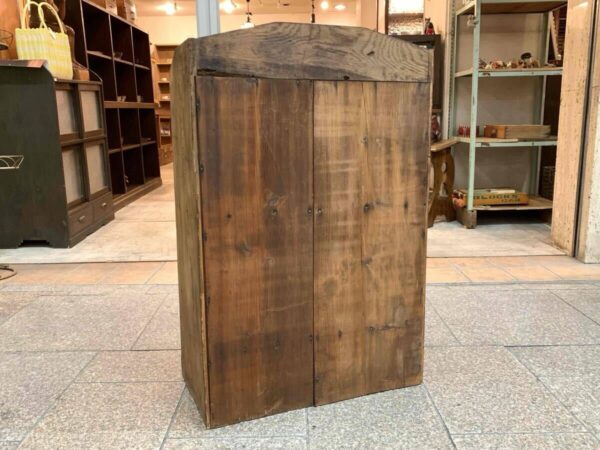 モールガラスの小さな収納棚