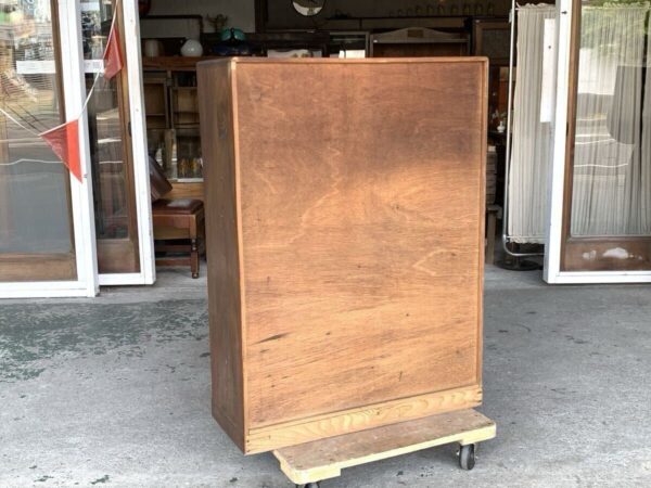 深い木味のリメイク茶箪笥