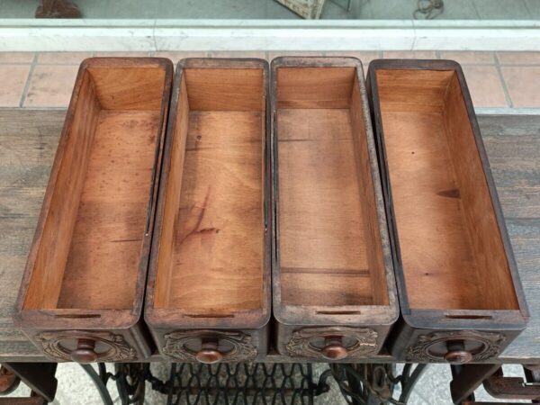 SINGERミシンテーブル