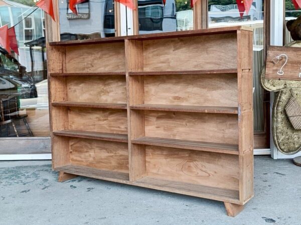 IMG_3455 奥行きの浅い木製オープンキャビネット