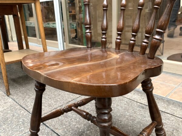 飛騨産業のリビングチェア