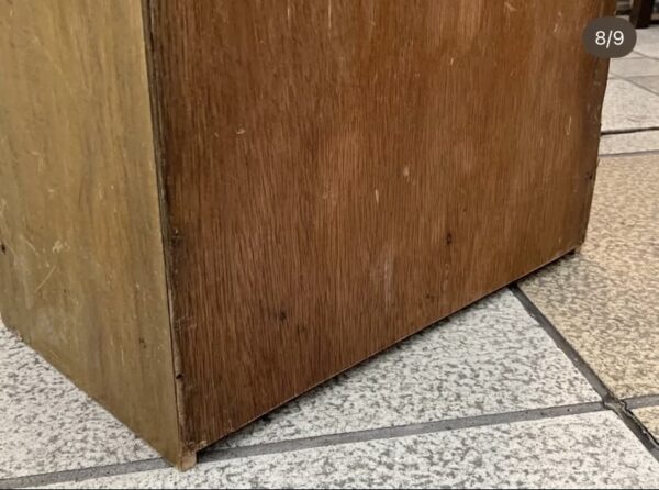 昭和レトロなかわいらしい小さな本棚