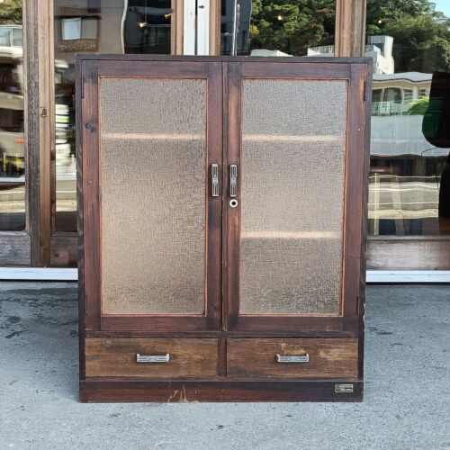 S__22183947_0 レトロガラスのキャビネット