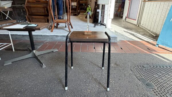 縫製工場で使われていたスツール① アンティーク