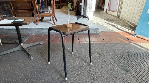 縫製工場で使われていたスツール① アンティーク
