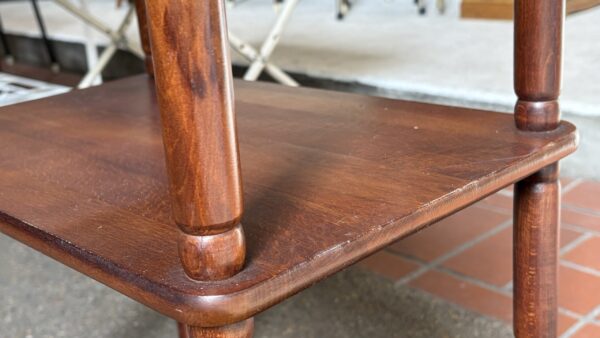 昭和レトロな飾り棚　